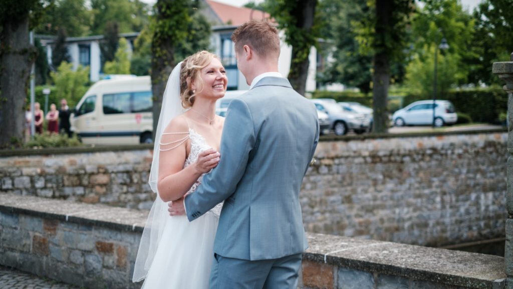Hochzeitsfoto First Look