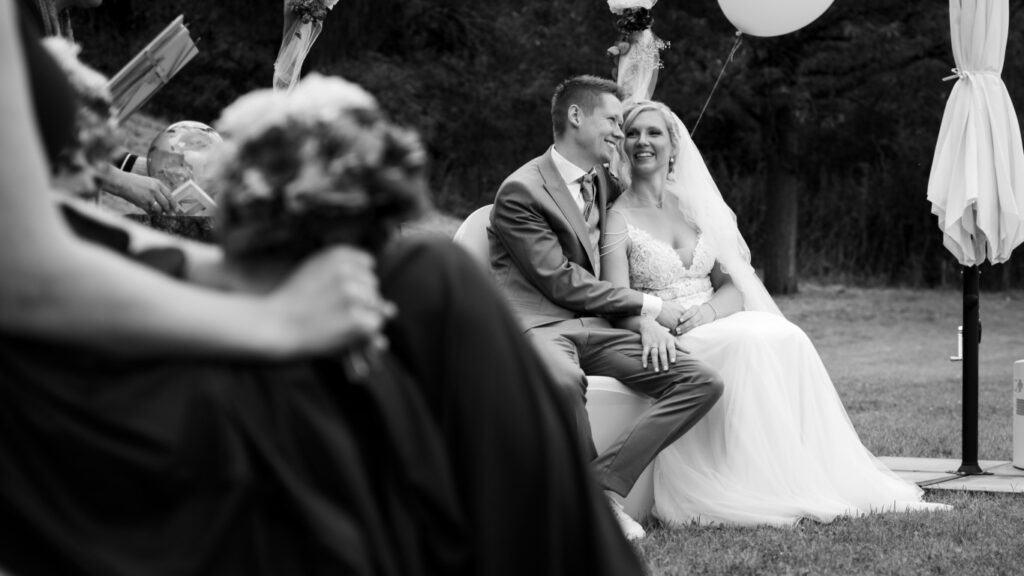 Hochzeitsfoto Hochzeitspaar bei der freien Trauung