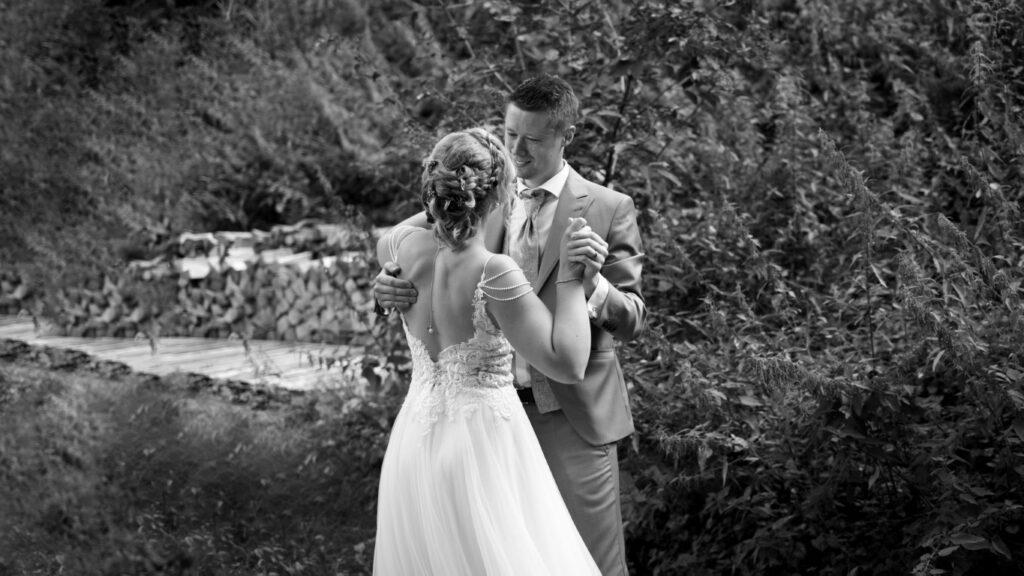 Hochzeitsfoto vom Hochzeitspaar